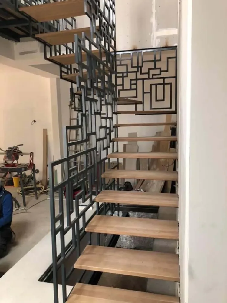 escalier en metal (2)